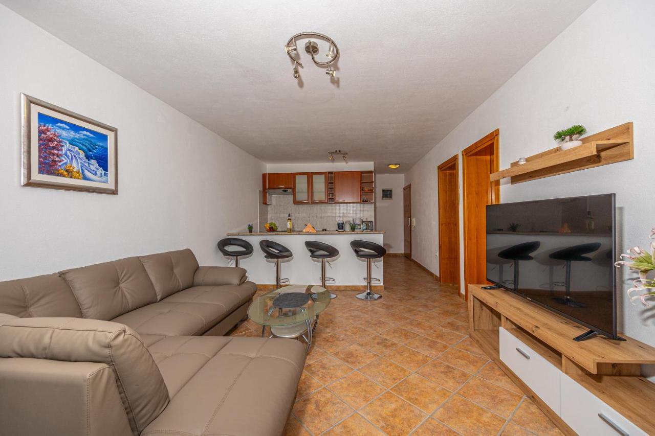 Apartments Lacic 2 ツリクヴェニツァ エクステリア 写真